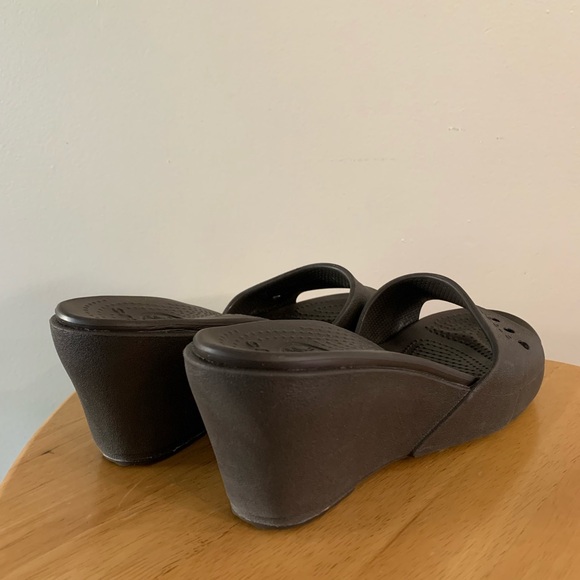 Crocs wedge sandals size 10 - Picture 9 of 11